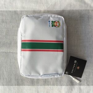 Wrexham AFC Limited Edition United Airlines Amenity Kit